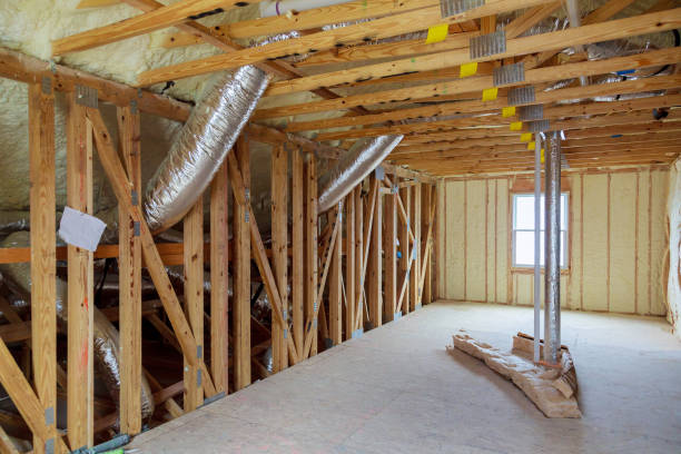 Best Spray Foam Insulation  in Lakes West, CT